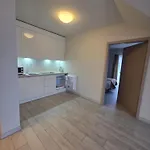 Czarna Gora Solden 37 *